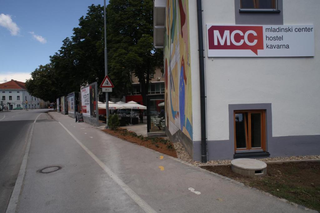 Mcc Hostel Целие Екстериор снимка